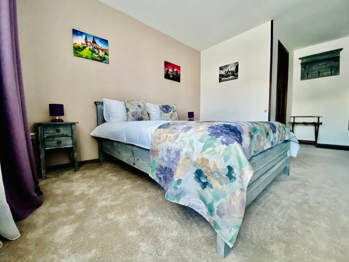 Casa Ankeli Bed and Breakfast Buşteni Εξωτερικό φωτογραφία