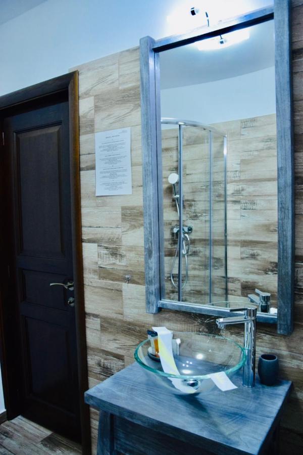 Casa Ankeli Bed and Breakfast Buşteni Εξωτερικό φωτογραφία